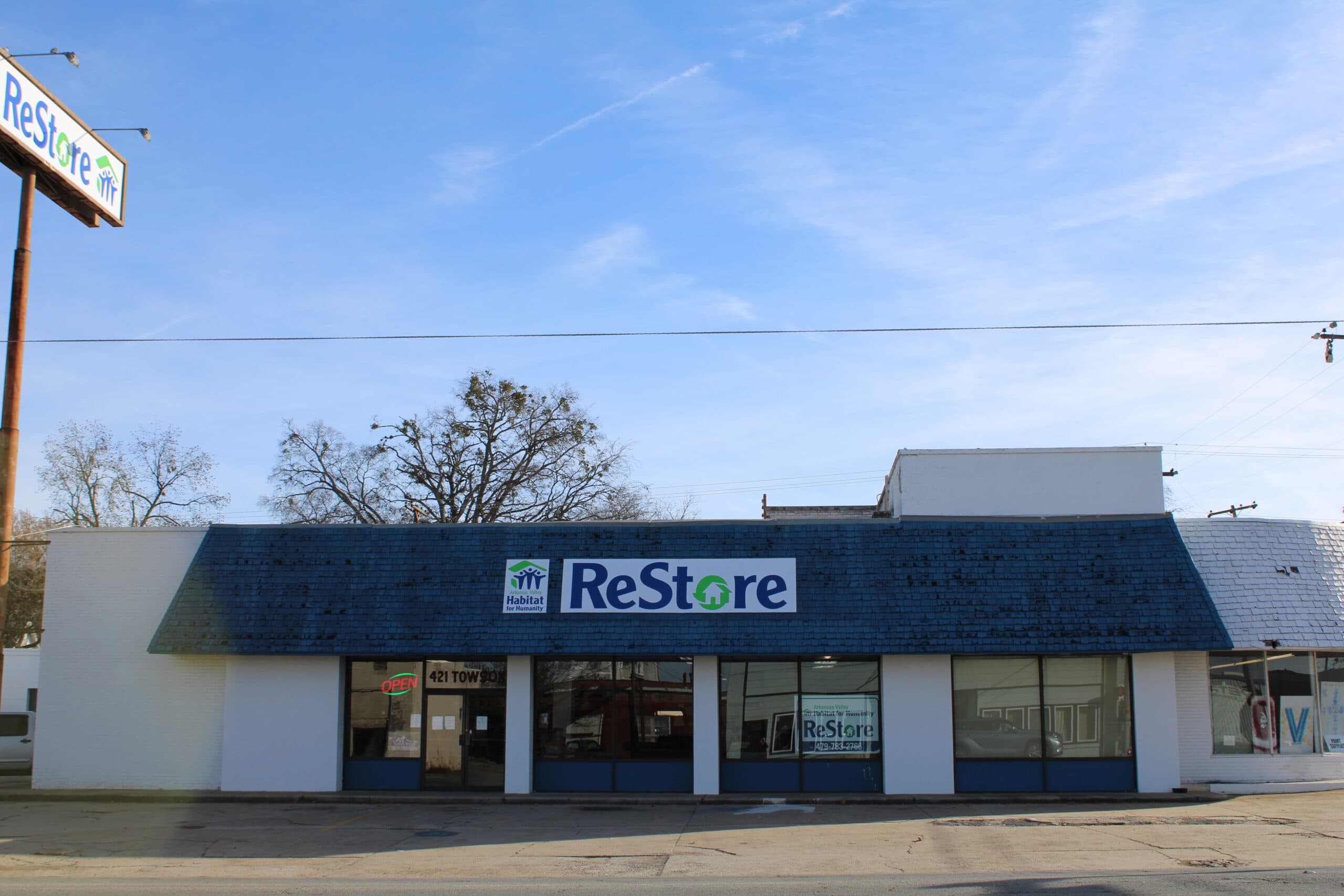 The Arkansas Valley Habitat ReStore storefront on Towson Avenue in Fort Smith